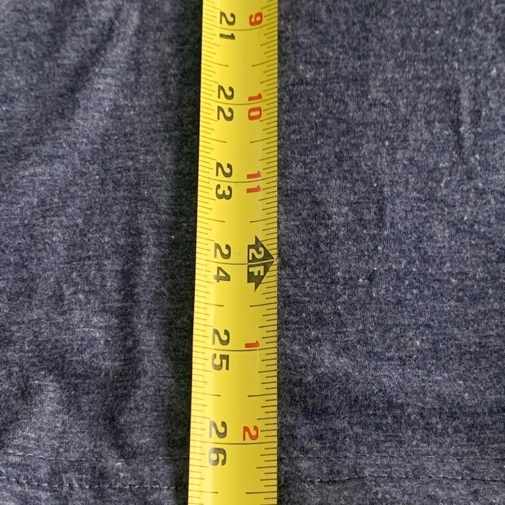 🎉Life is Golden with a Doodle tee shirt, size Large. Golden Doodle lover - Picture 5 of 8